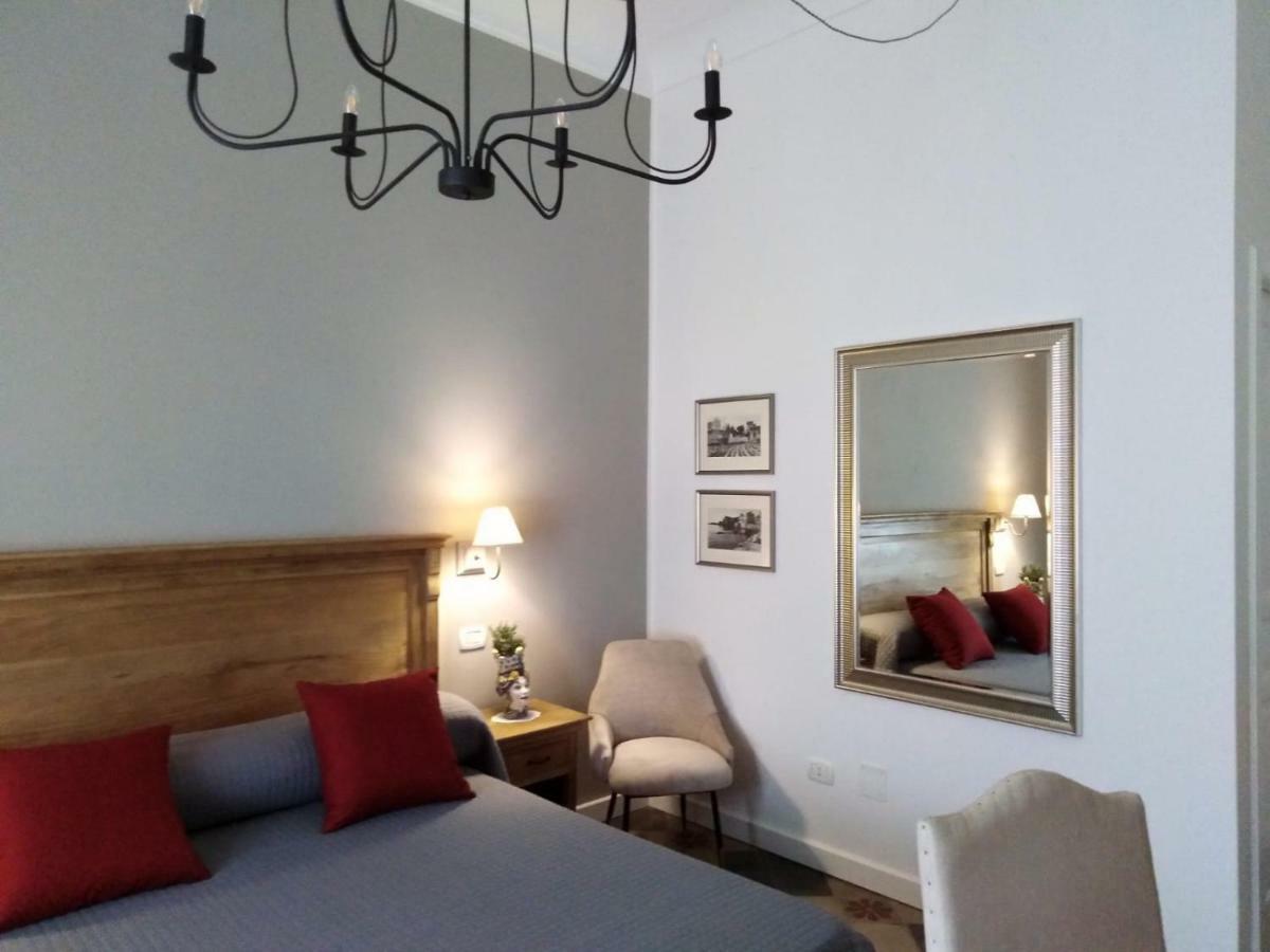 Residenza Ponente Bed and Breakfast Syracuse Eksteriør billede